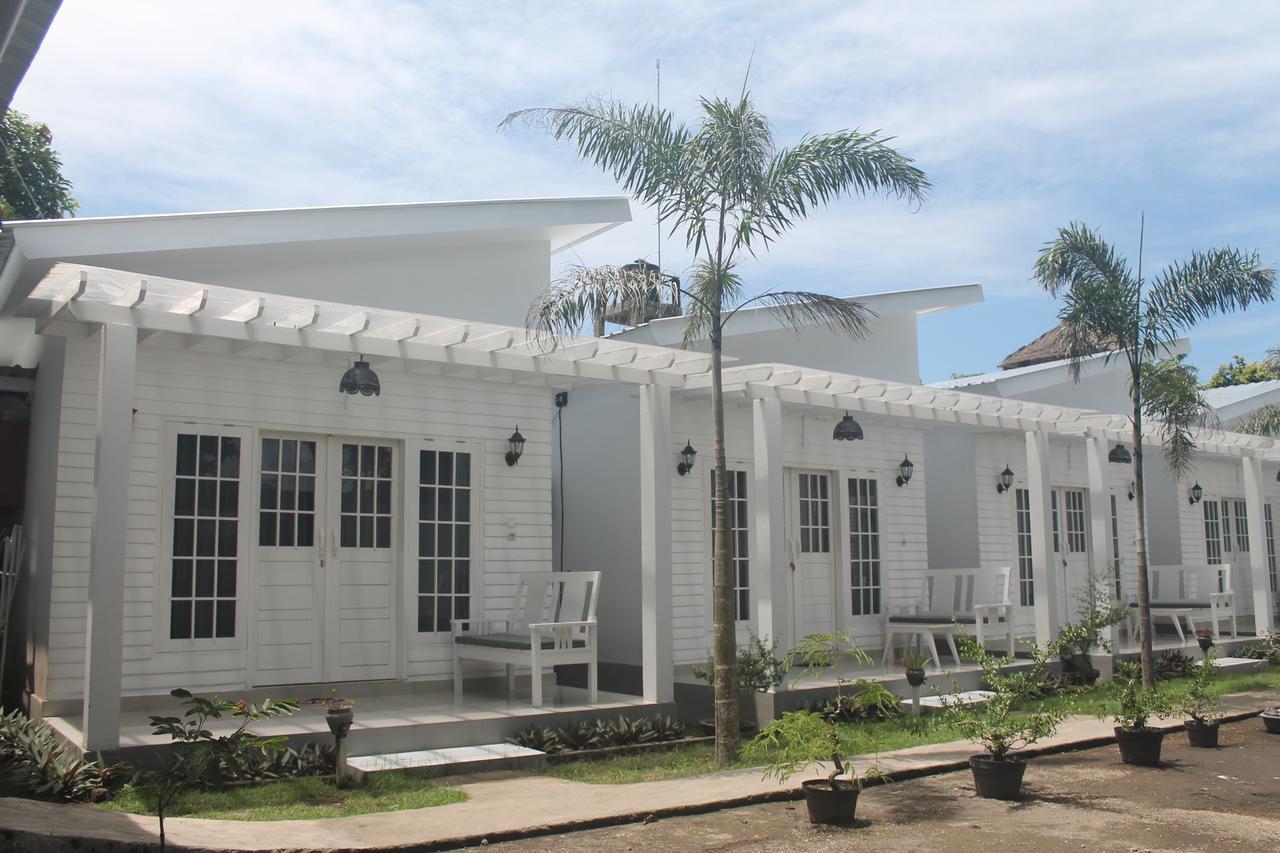 Casa Blanca Gili Air Hotel Exterior photo